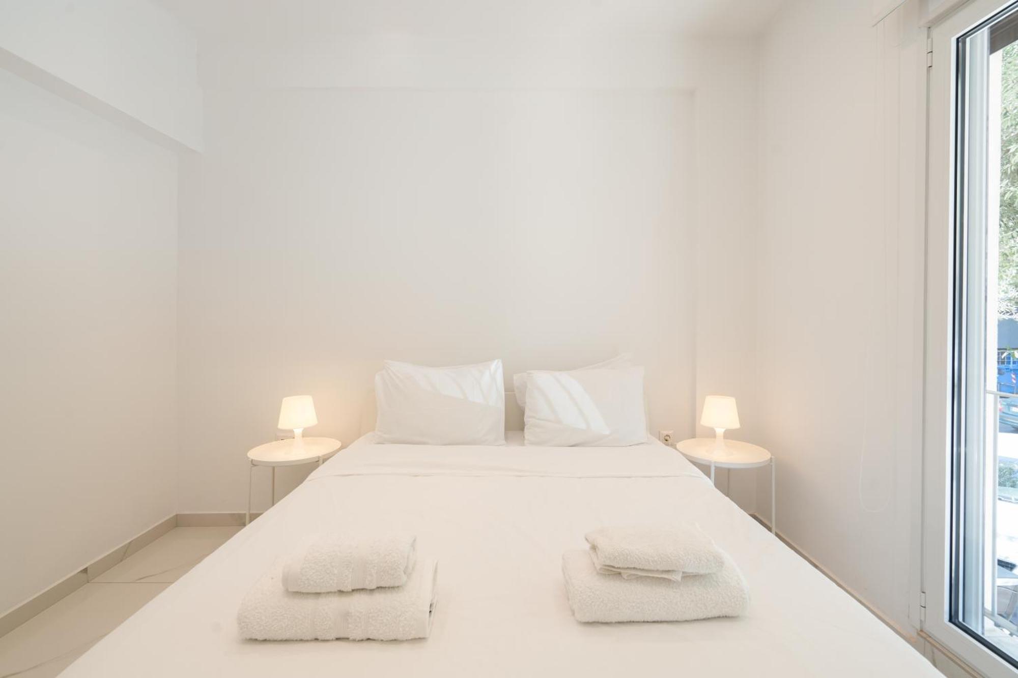 Sophisticated Modern Apt In Athens Center Dış mekan fotoğraf