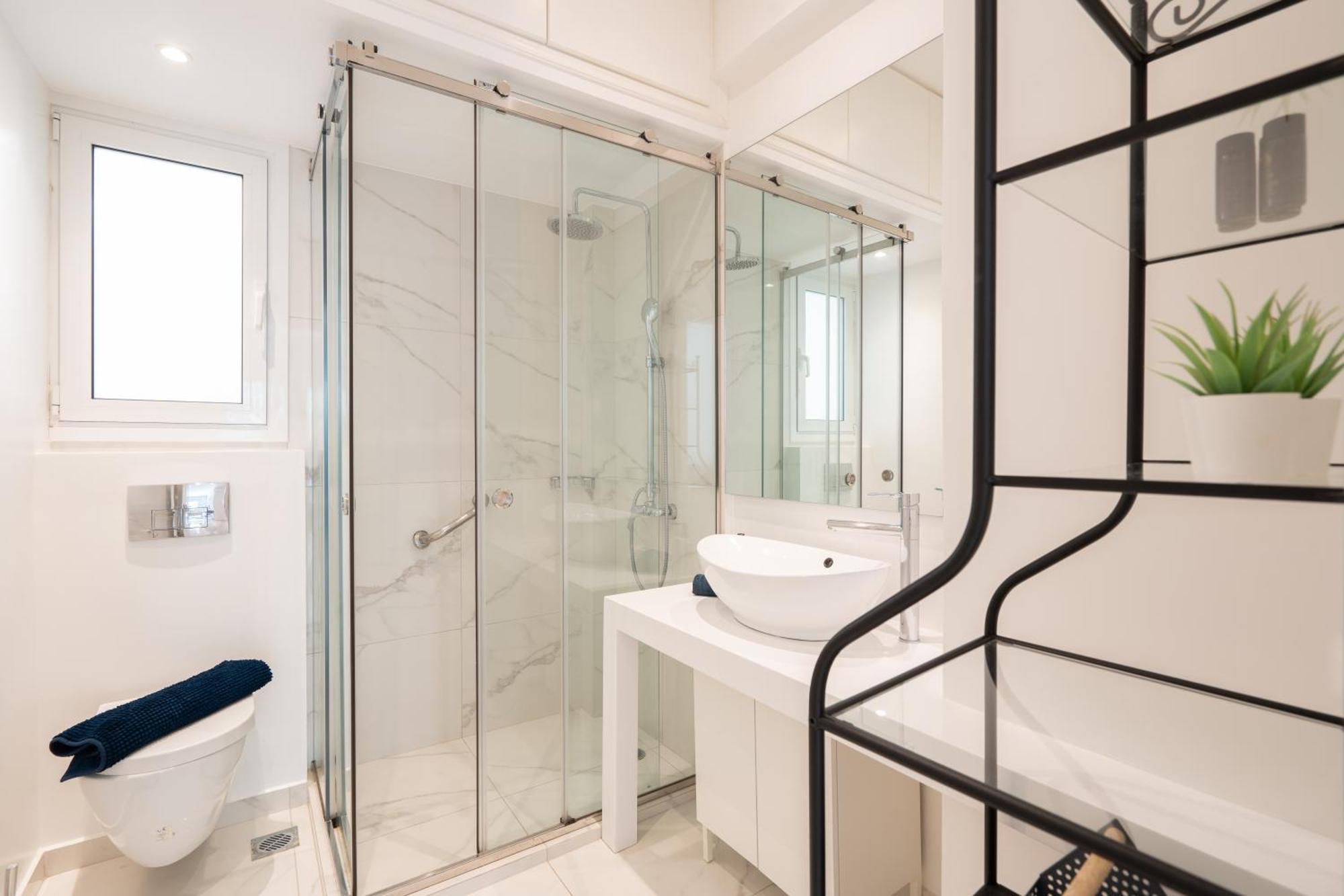 Sophisticated Modern Apt In Athens Center Dış mekan fotoğraf